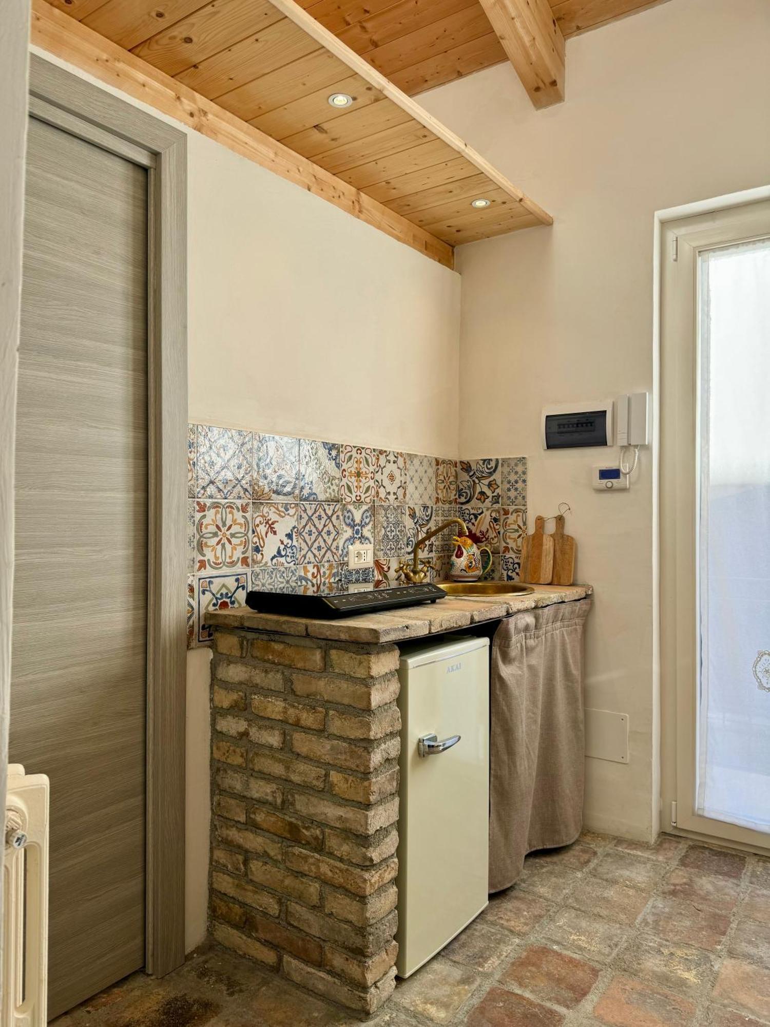 Ferienwohnung Retro Castel Di Sangro Exterior foto